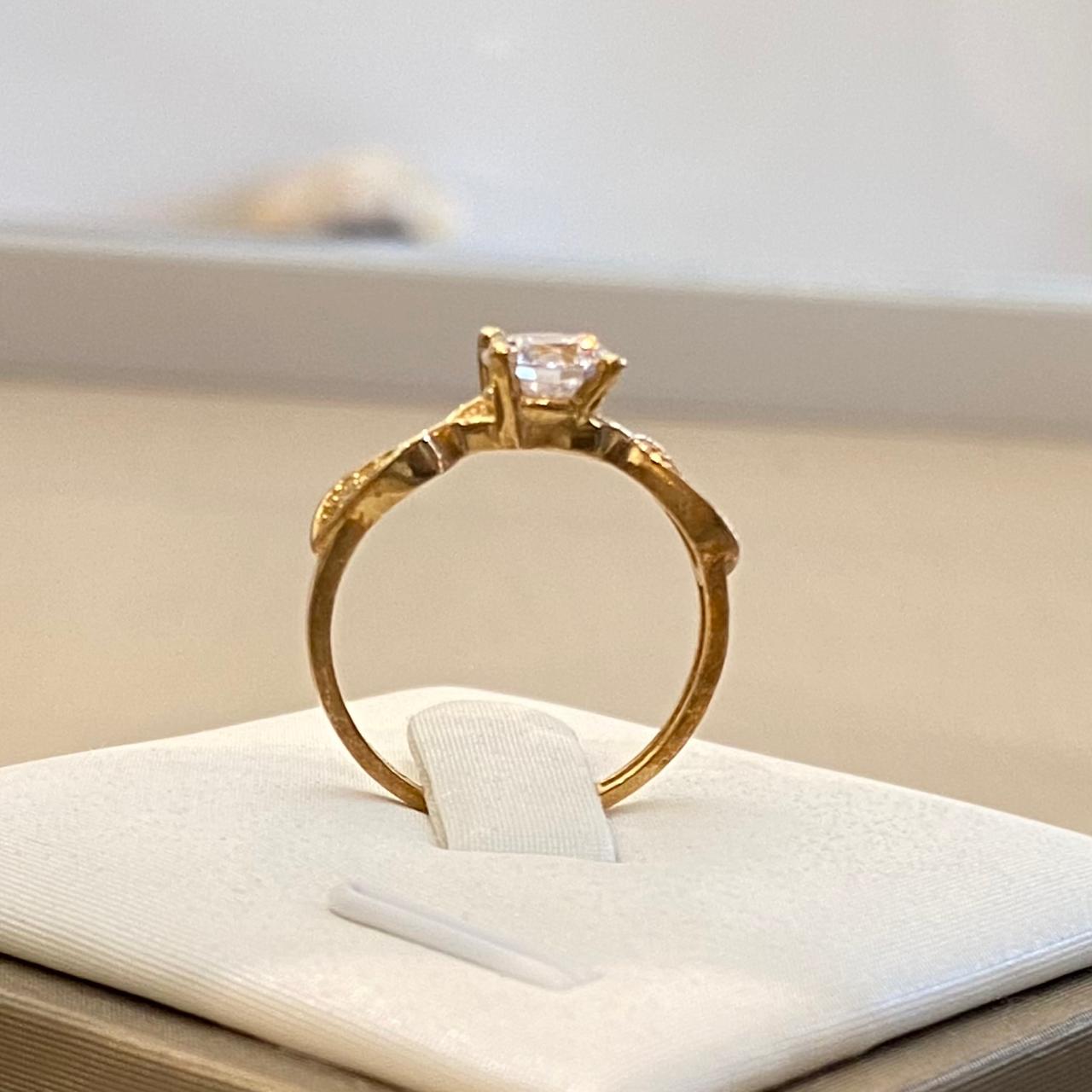 Anillo de Compromiso Cruzado en Oro 18K — imagen 2