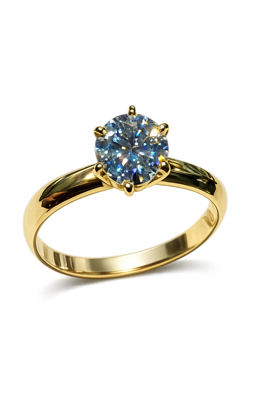 Anillo de compromiso en oro amarillo 18K con moissanita certificada.